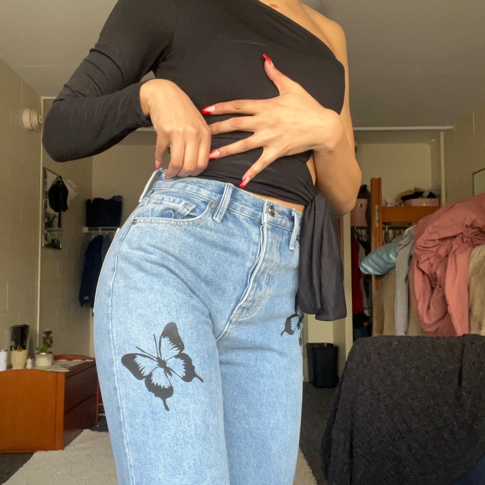 Size 3 Butterfly Jeans Fashion Nova